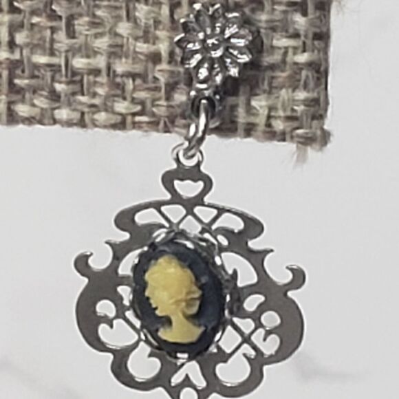 Dainty Whimsical Cameo Pierced Earrings - Picture 2 of 6